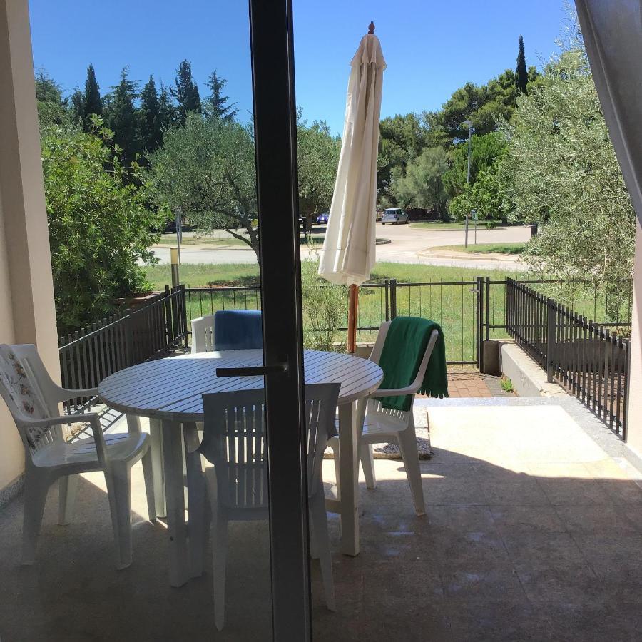 Apartments Nautica Novigrad Istria Exterior foto